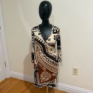 Vintage Stretch Wrap Dress with Black and Brown Patterns Large